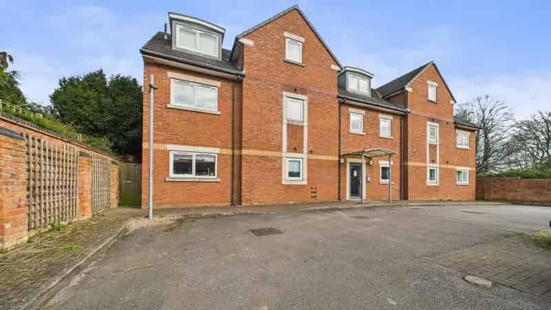 2 Bedroom Apartment for Sale High Rental Yield Gated Development