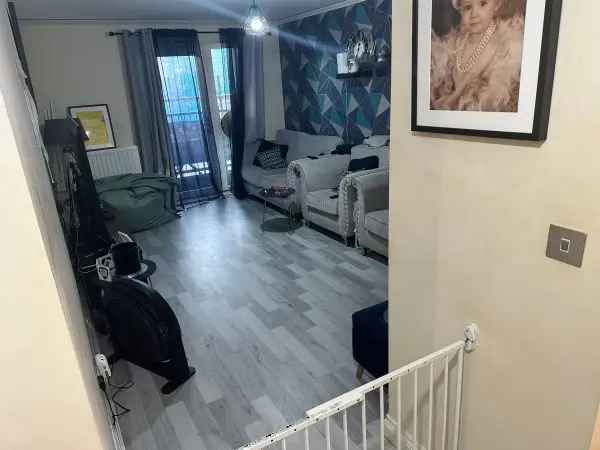 Flat For Rent in London, England