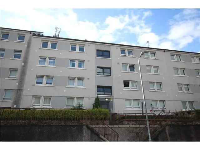 3 bedroom flat  for sale