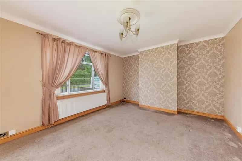 3 Bedroom End Terrace House For Sale Near Dundee