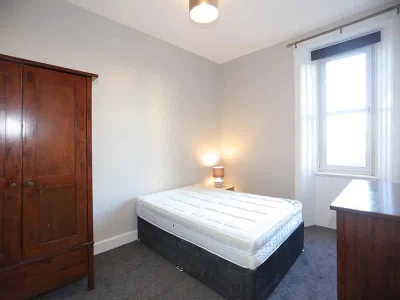 1 Bedroom Flat to Rent Near Water of Leith