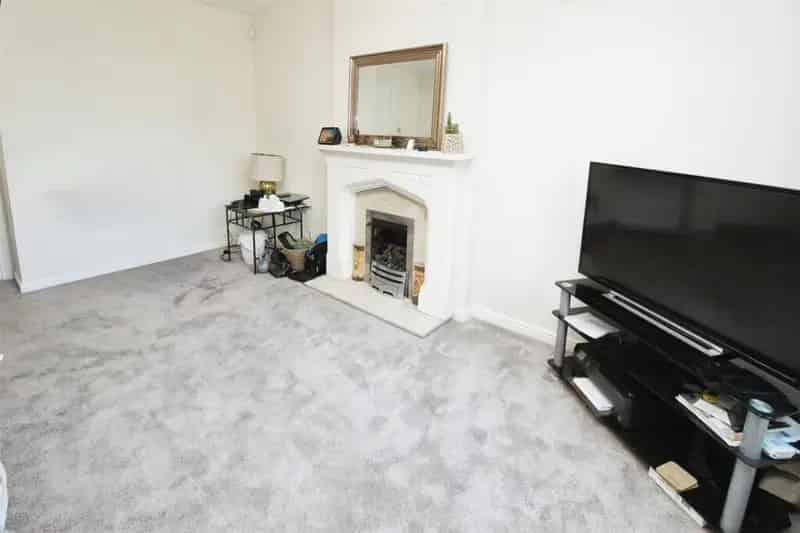 3 Bedroom Detached House for Sale in Bradford Flaxen Court