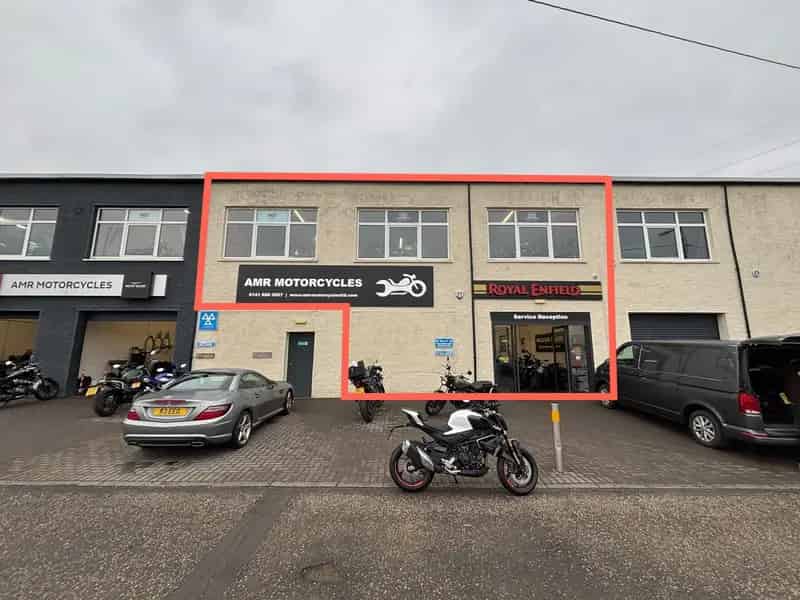 Refurbished Showroom Hillington Park - Gym Potential