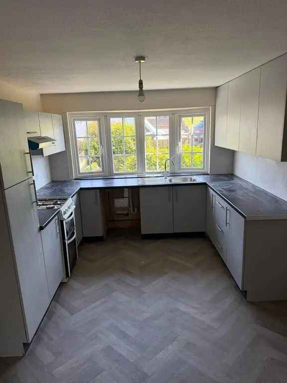 3 Bedroom Terraced House Longbridge Newly Refurbished