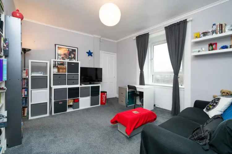 1 Bedroom Flat for Sale in Edinburgh