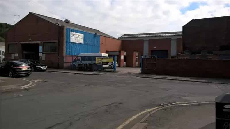 Workshop Storage and Car Repair Facility 779.5 sq m