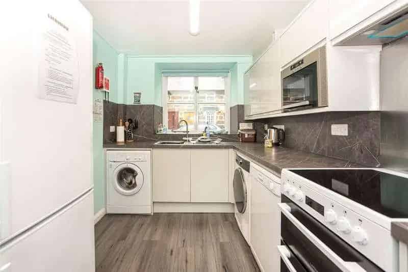3 Bed Grade II Listed Cottage in Beddgelert
