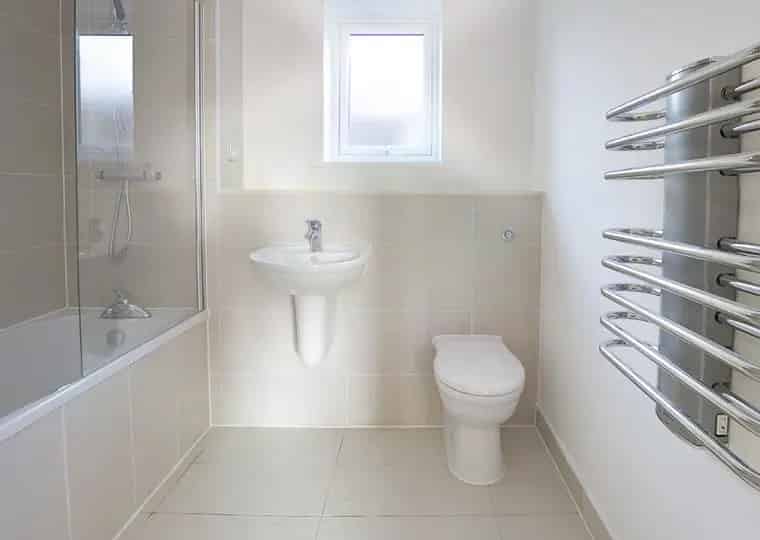 2 Bedroom Apartment House to Rent