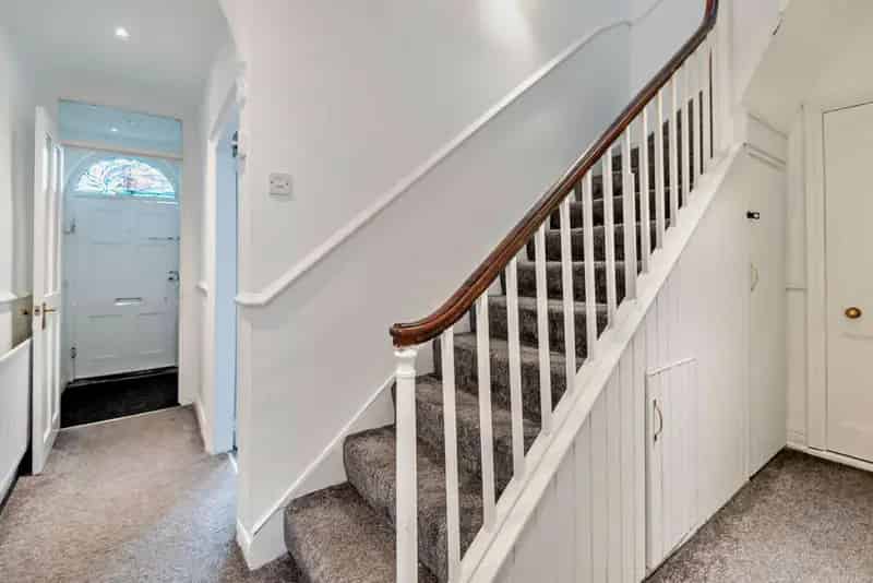 5 Bedroom Terraced House for Sale - Renovation Project