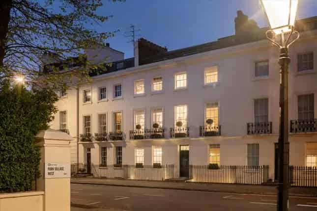 Five Bedroom Family Home Regent's Park Recently Refurbished