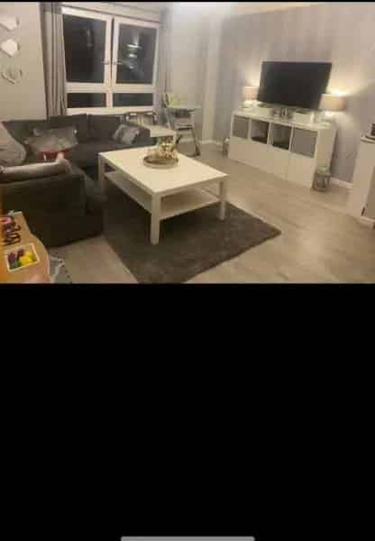 Beautiful 2 Bedroom Flat Near Imperial Wharf Station