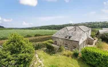Spacious Period Farmhouse near Braunton Beach