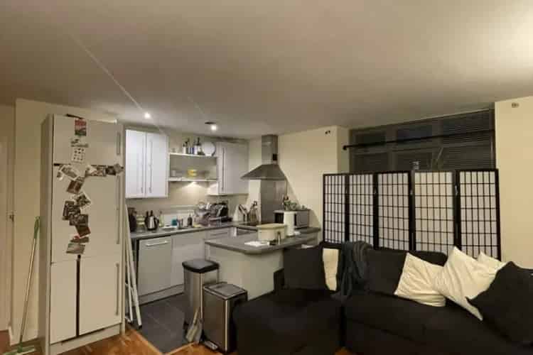 Two-Bedroom Flat Near York City Centre