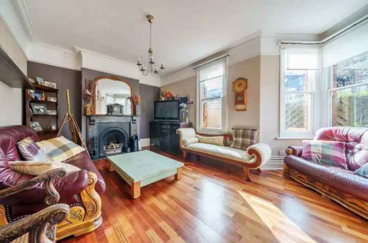 4 Bedroom Townhouse for Sale in Bedford Castle Quarter