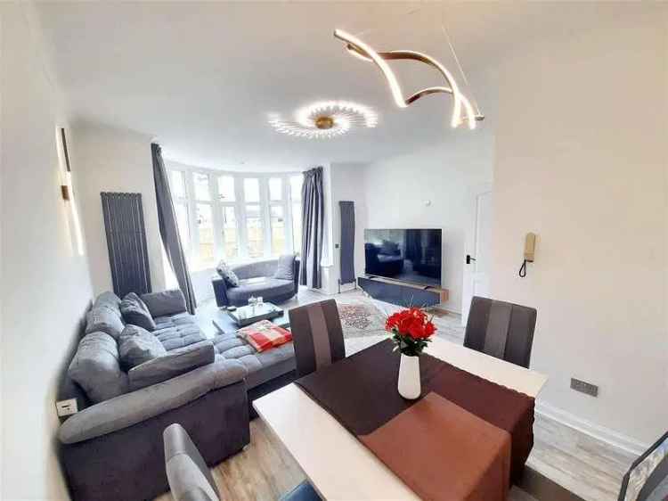 2 Bed Flat for Sale Newly Refurbished Ground Floor Apartment No Chain