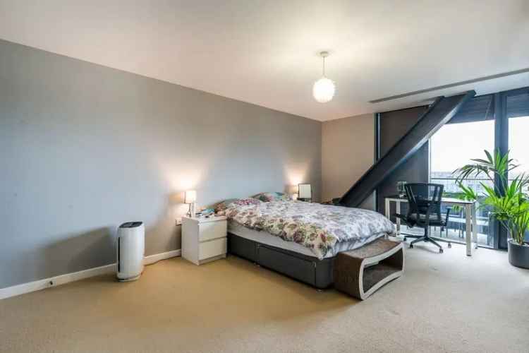 2 Bedroom Flat for Sale near Wandsworth Common Clapham Junction