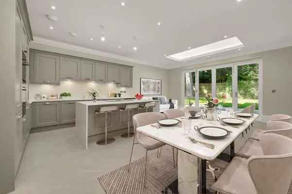 Luxury Townhouses in Weybridge Surrey