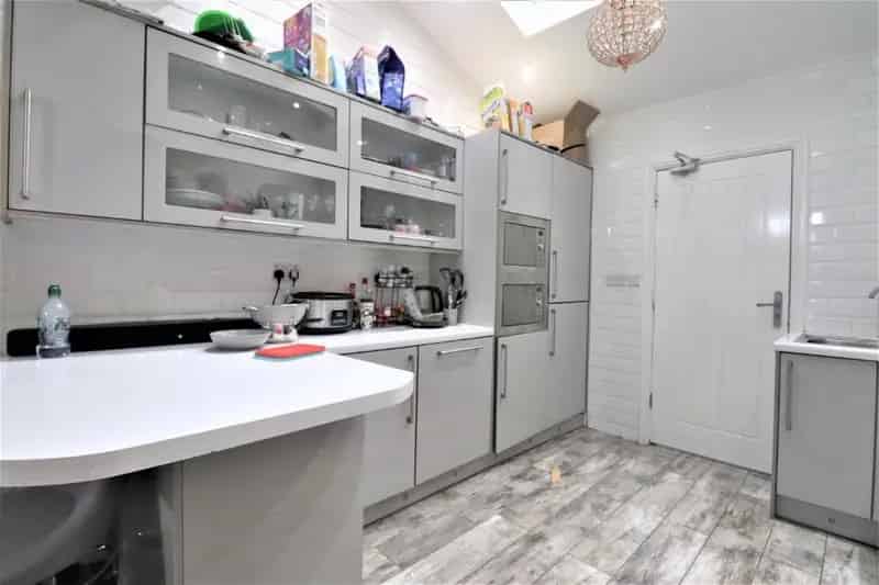 6 Bedroom 3 Bathroom House Near Edgbaston Reservoir Students Only