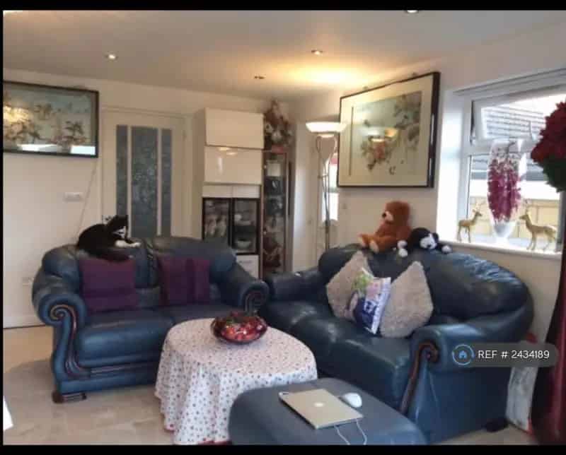 1 Bedroom House Share Southdown Parking Available Now
