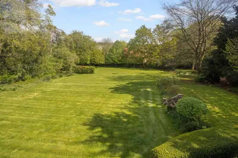 7 Bedroom Detached House for Sale in Great Missenden