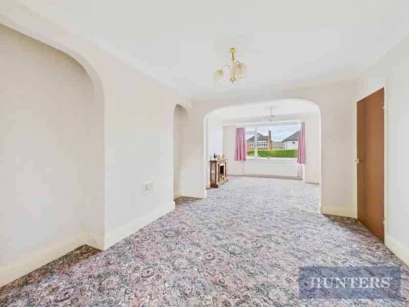 3 Bedroom House For Sale Needs Modernisation