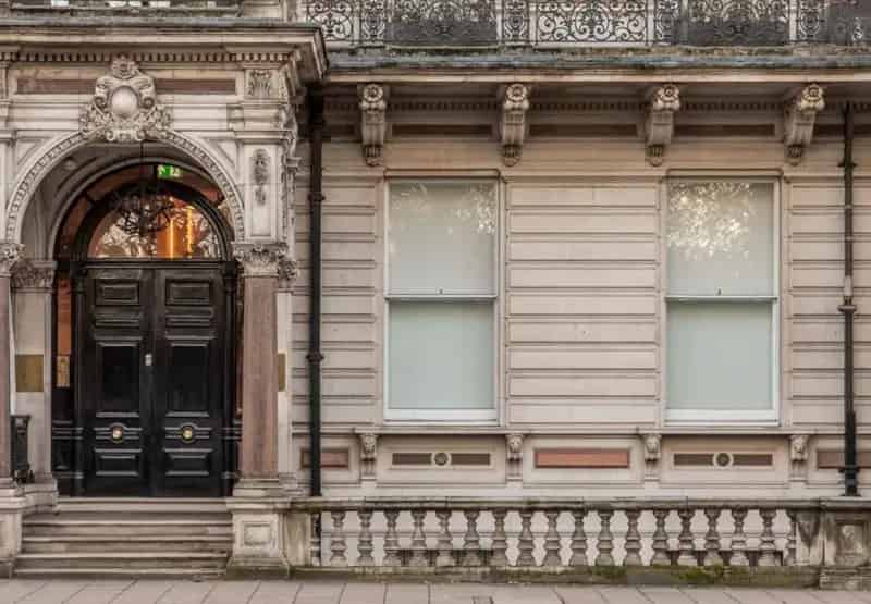 Commercial property For Rent , Grosvenor Place, London, England