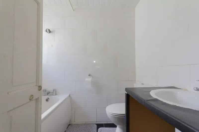 4 bedroom House
 To Rent