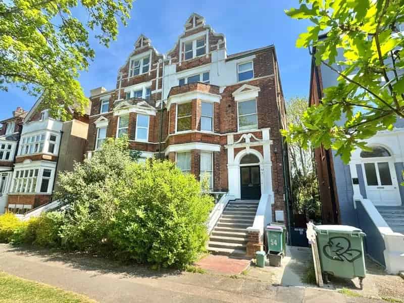 2 Bedroom Flat to Rent Folkestone Kent