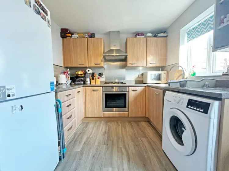 2 Bed Mid Terrace House For Sale