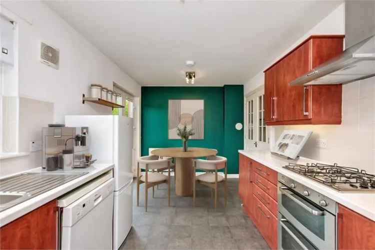 3 Bed Detached House Blackburn Family Home