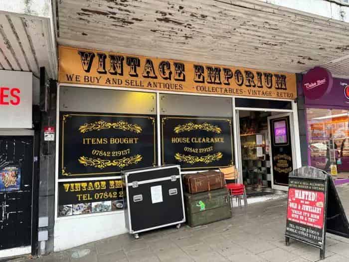 Retail Unit for Lease High Footfall Prime Location