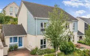 Modern Semi Detached Home Totnes Studio Garden Family Professionals