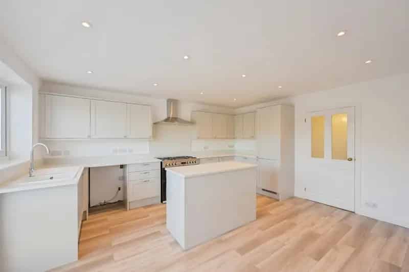 3 Bedroom Bungalow for Sale in Mickleover