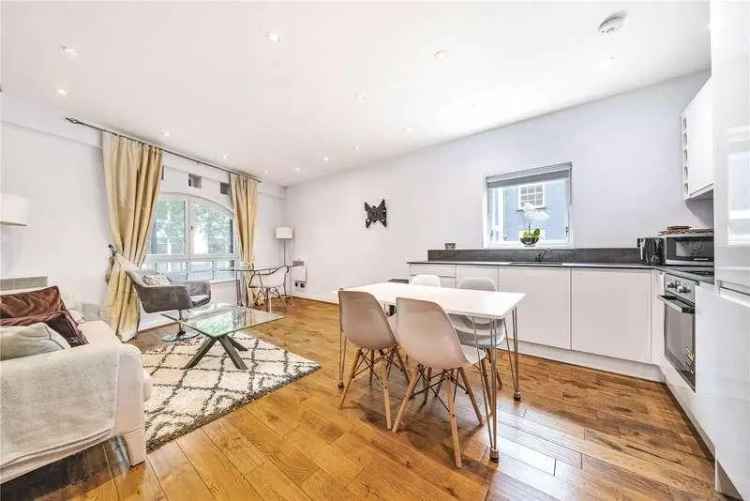 2 Bed Flat for Sale near Farringdon Station