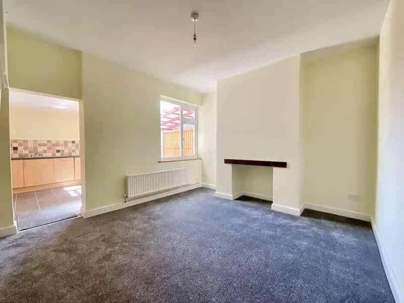 2 Bed House for Sale - Perfect for First Time Buyers