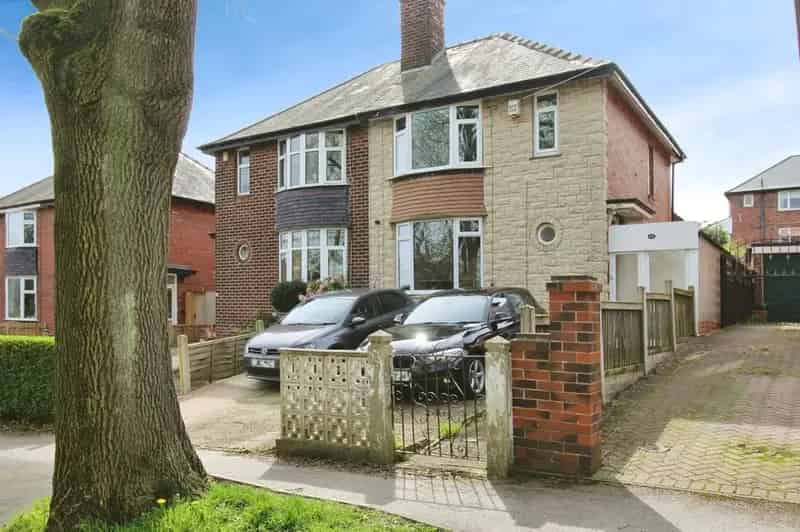 3 Bedroom Semi Detached House for Sale Sheffield S8