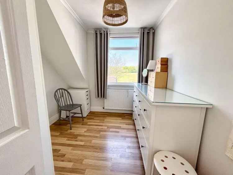 3 Bed Semi-Detached House For Sale