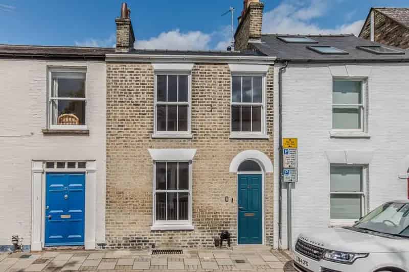 3 Bedroom Terraced House to Rent