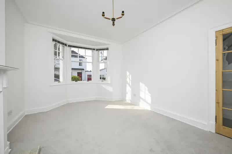 3 Bedroom Semi Detached House To Rent Corstorphine