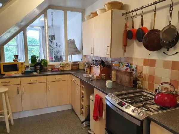 House For Rent in Bath, England