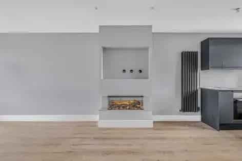 2 Bed 89m² Flat London - Modern Apartment