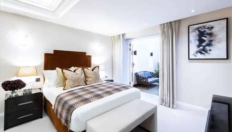 2 Bedroom Flat to Rent in Kensington