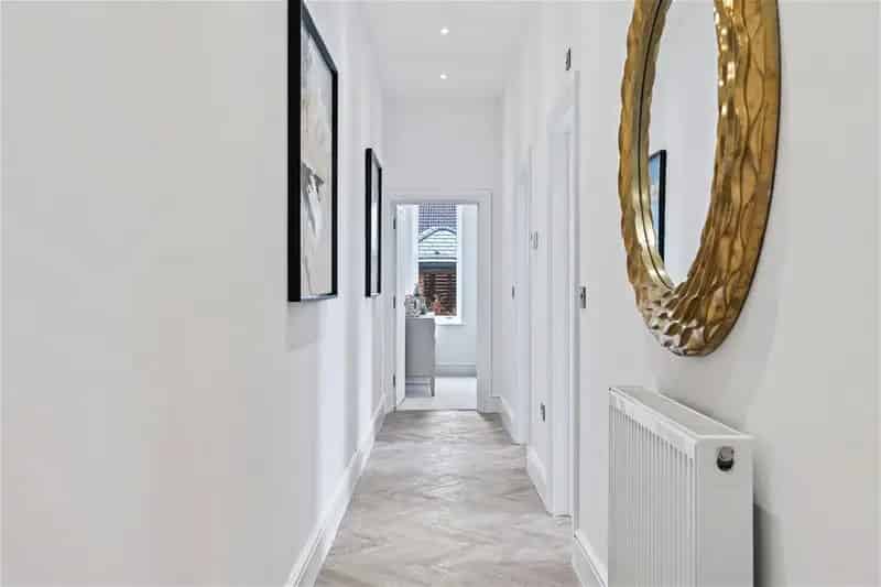 2 Bed Flat for Sale Luxury Development Redwood Drive Writtle