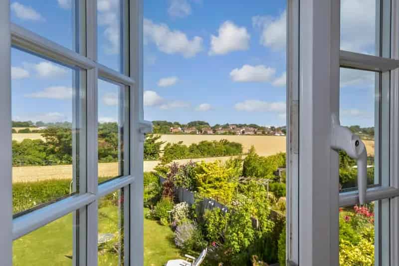 4 Bedroom Detached House for Sale St Margarets Bay