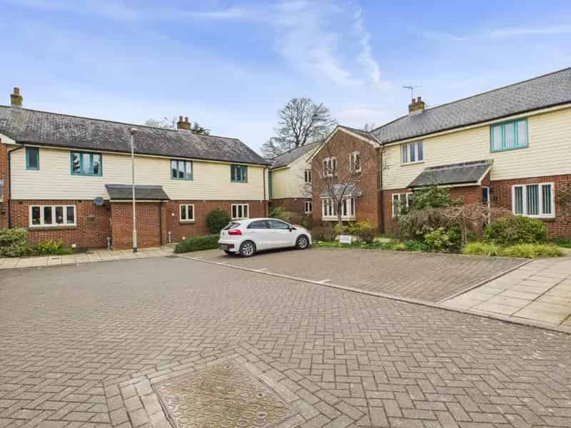 3 Bed House for Sale in Modern Development