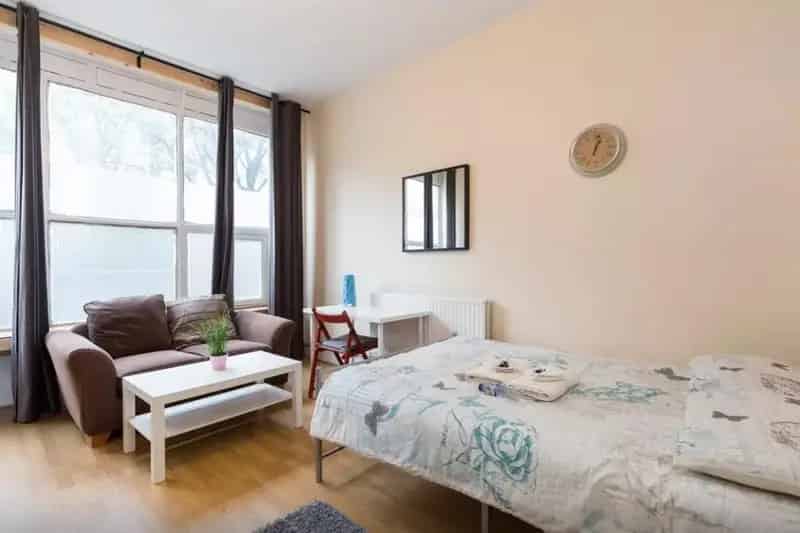 3 Bedroom Flat House to Rent near TFL