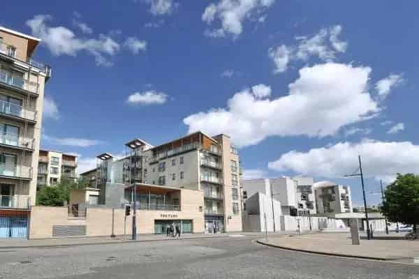2 Bedroom Flat to Rent in Exclusive Development