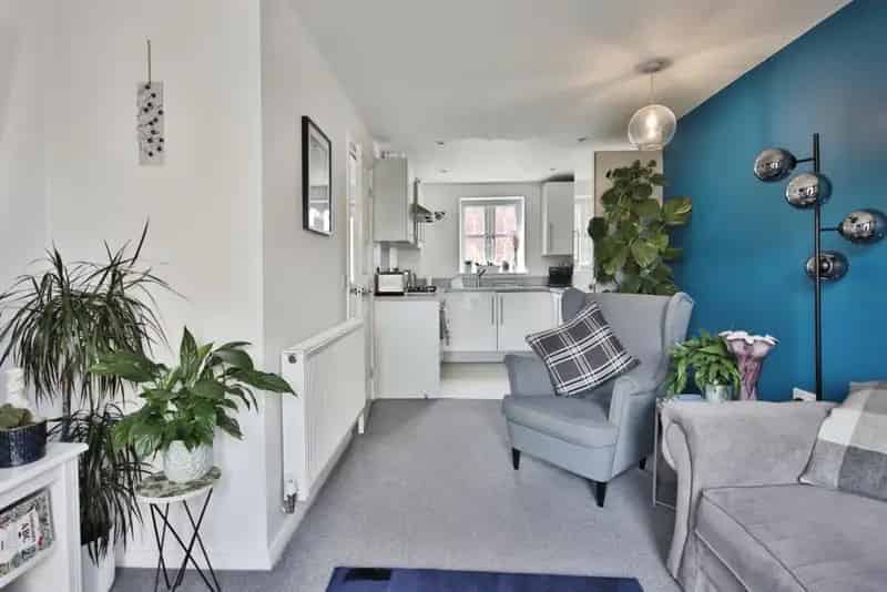 1 Bedroom Apartment for Sale