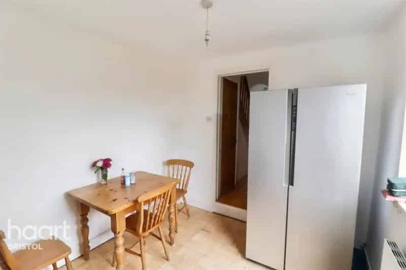 1 Bedroom Terraced House in Bedminster No Deposit Option