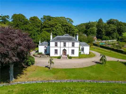 West Newton House: Georgian Country Estate with Farmland
